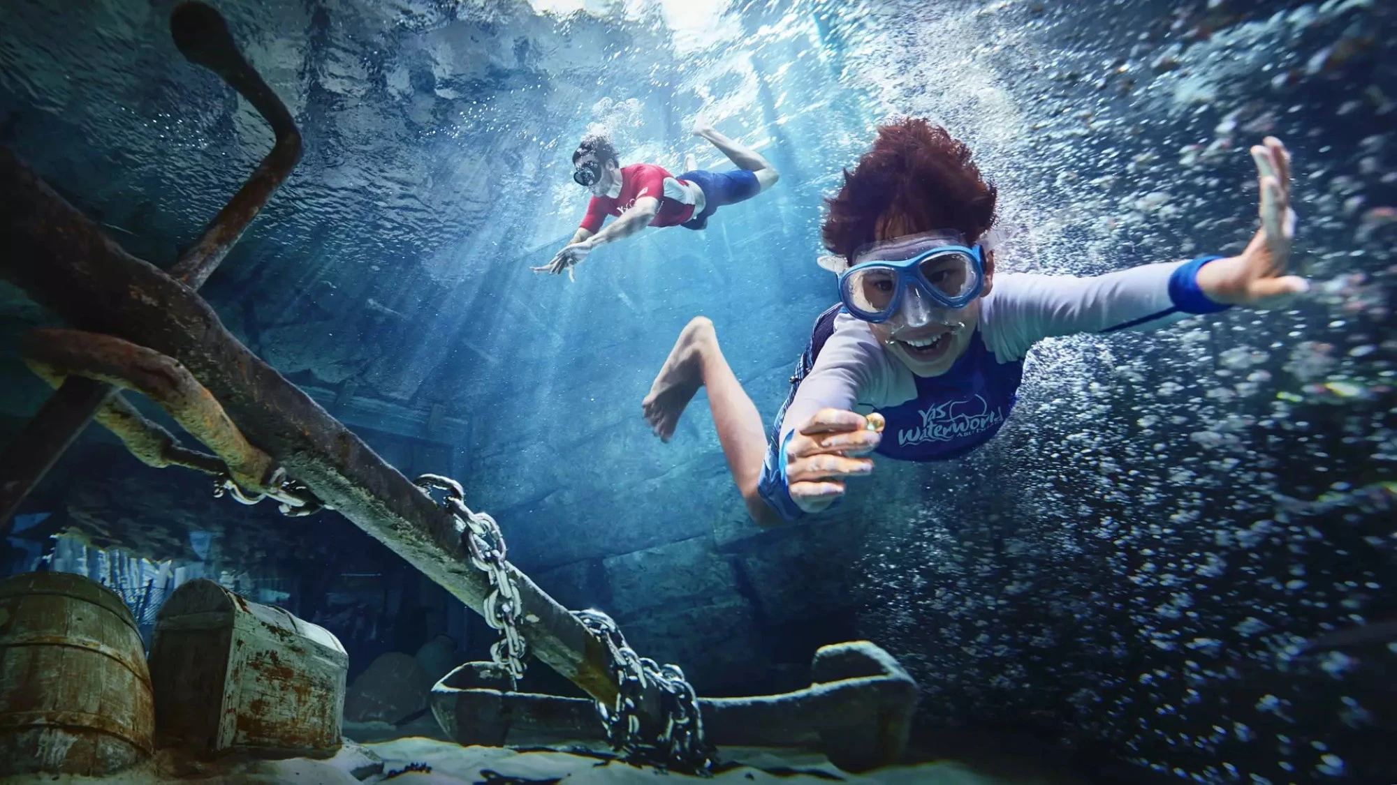 تجرب البحث عن اللؤلؤ. ياس ووتروورلد 