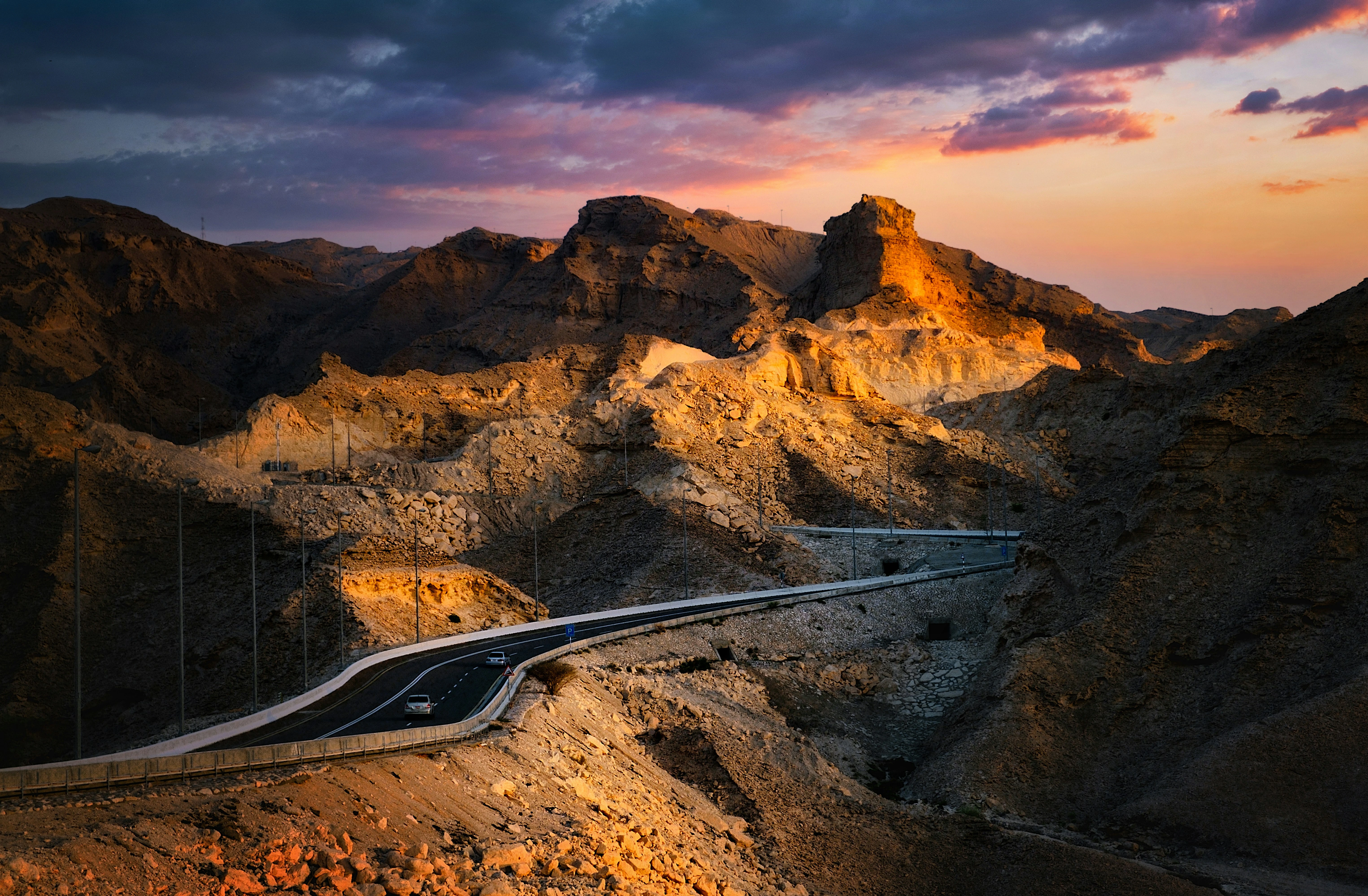 جبل حفيت، العين. مصدر الصورة: Unsplash