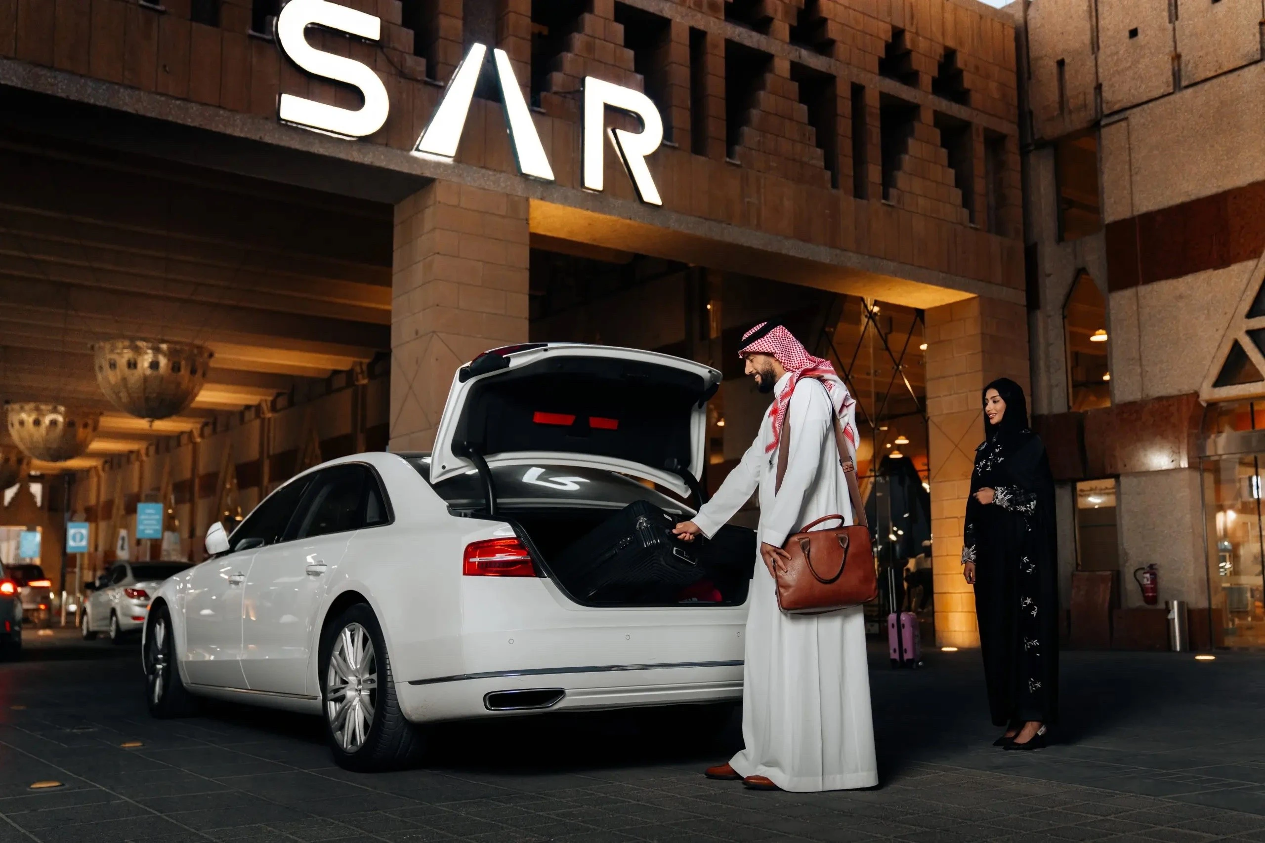  سيارات الأجرة وسيلة نقل معتمدة في المملكة 