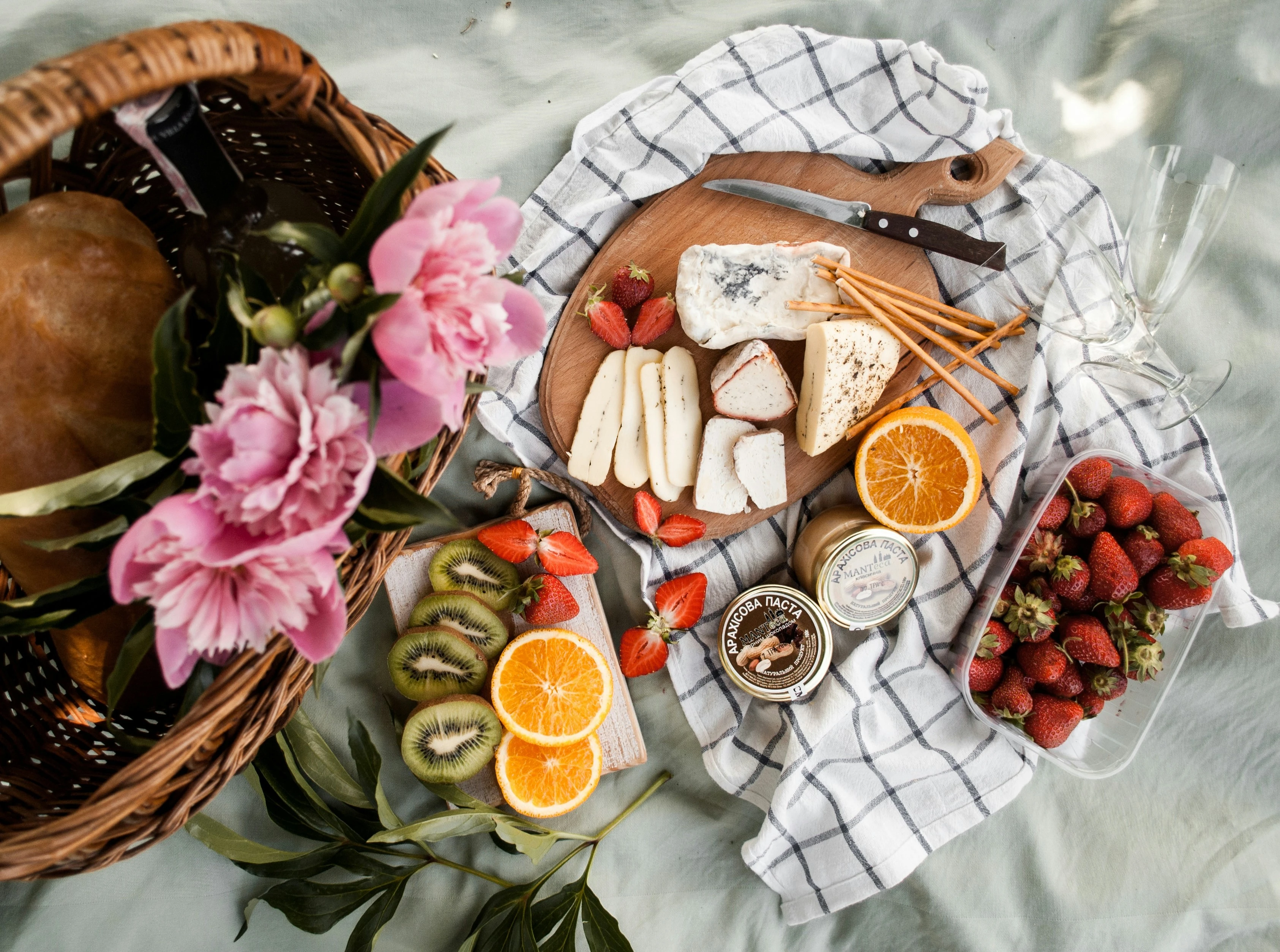 احزم أغراضك واذهب في نزهة لا تُنسى على كورنيش الدمام المطل على أروع المناظر. المصدر: Unsplash